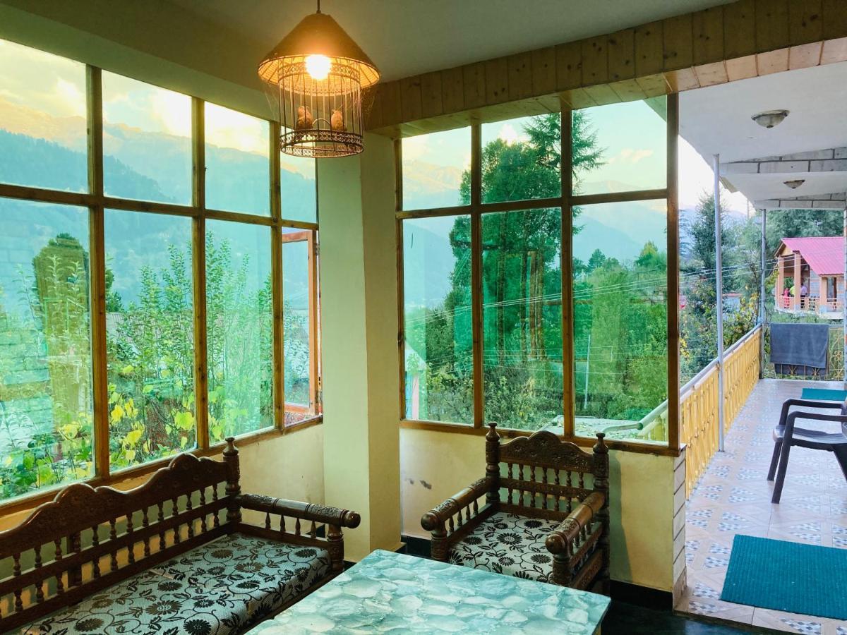 مايالي Woods Villa- A Luxury Mountains View Cottages المظهر الخارجي الصورة
