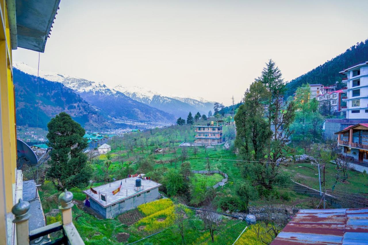 مايالي Woods Villa- A Luxury Mountains View Cottages المظهر الخارجي الصورة