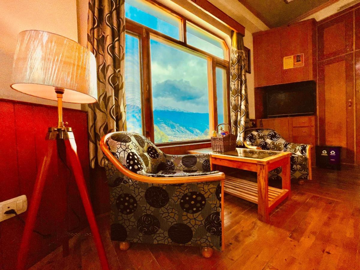 مايالي Woods Villa- A Luxury Mountains View Cottages المظهر الخارجي الصورة