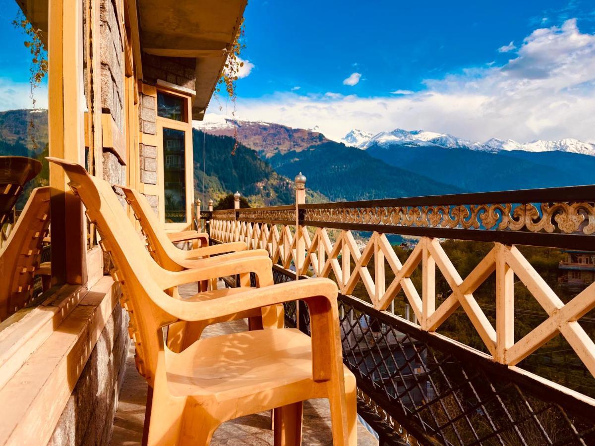 مايالي Woods Villa- A Luxury Mountains View Cottages المظهر الخارجي الصورة