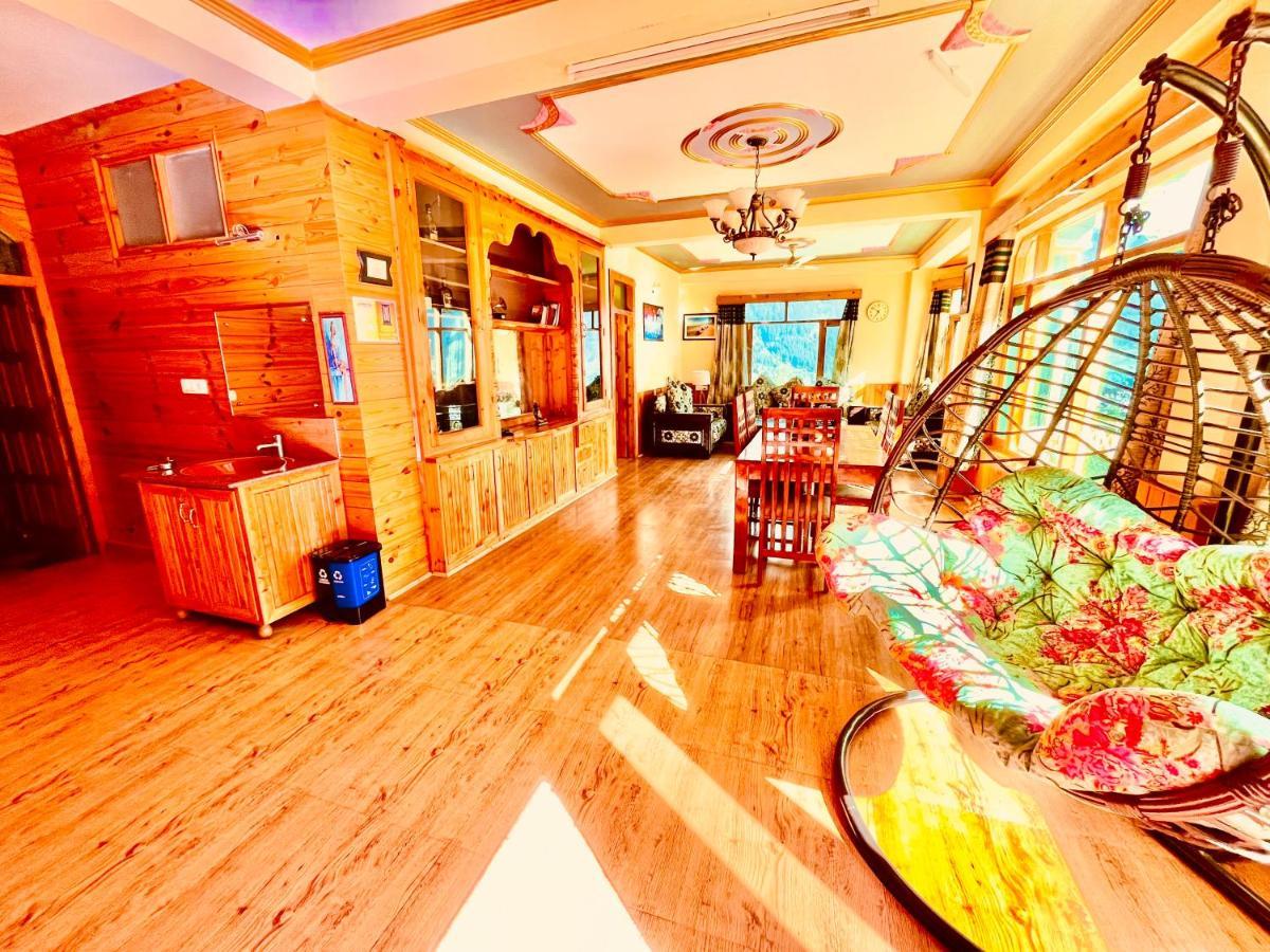مايالي Woods Villa- A Luxury Mountains View Cottages المظهر الخارجي الصورة