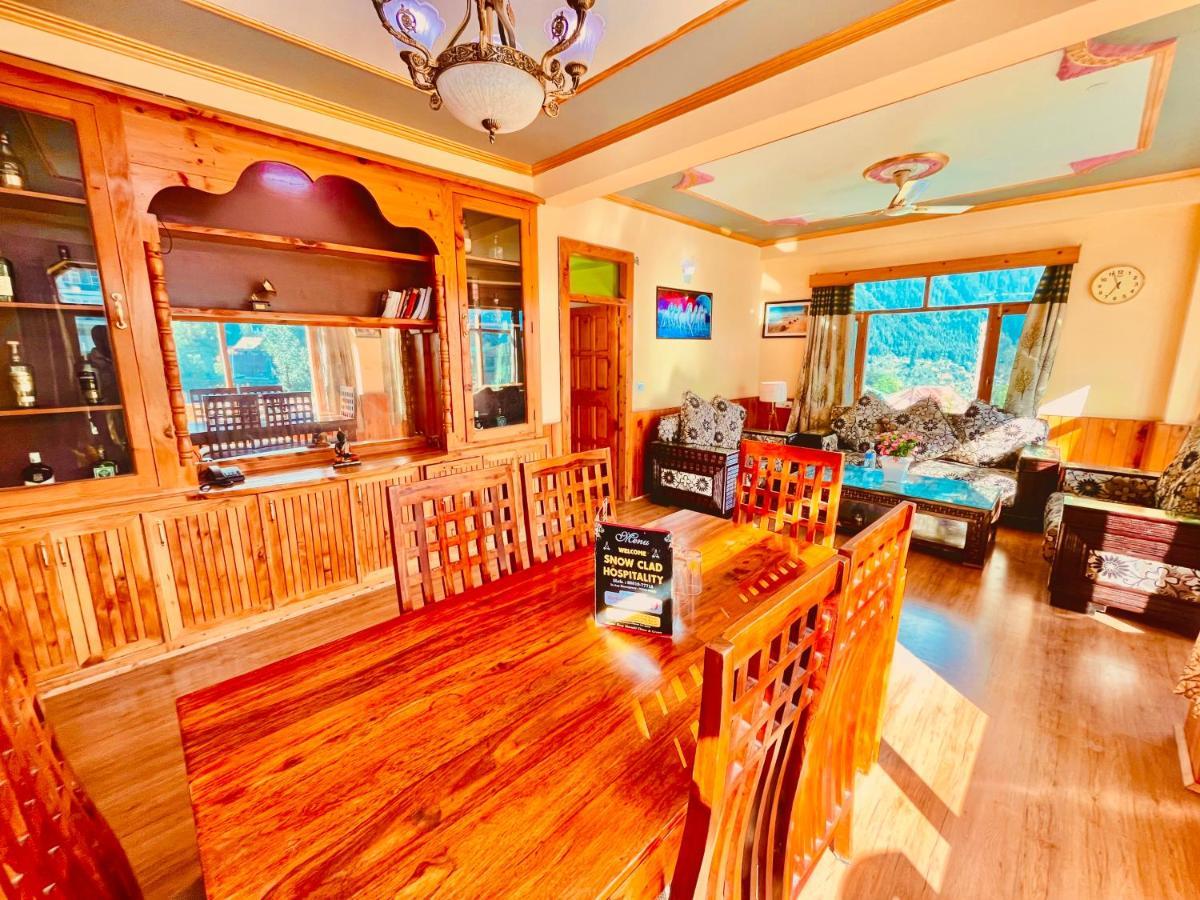 مايالي Woods Villa- A Luxury Mountains View Cottages المظهر الخارجي الصورة