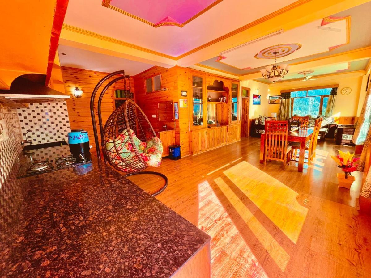 مايالي Woods Villa- A Luxury Mountains View Cottages المظهر الخارجي الصورة